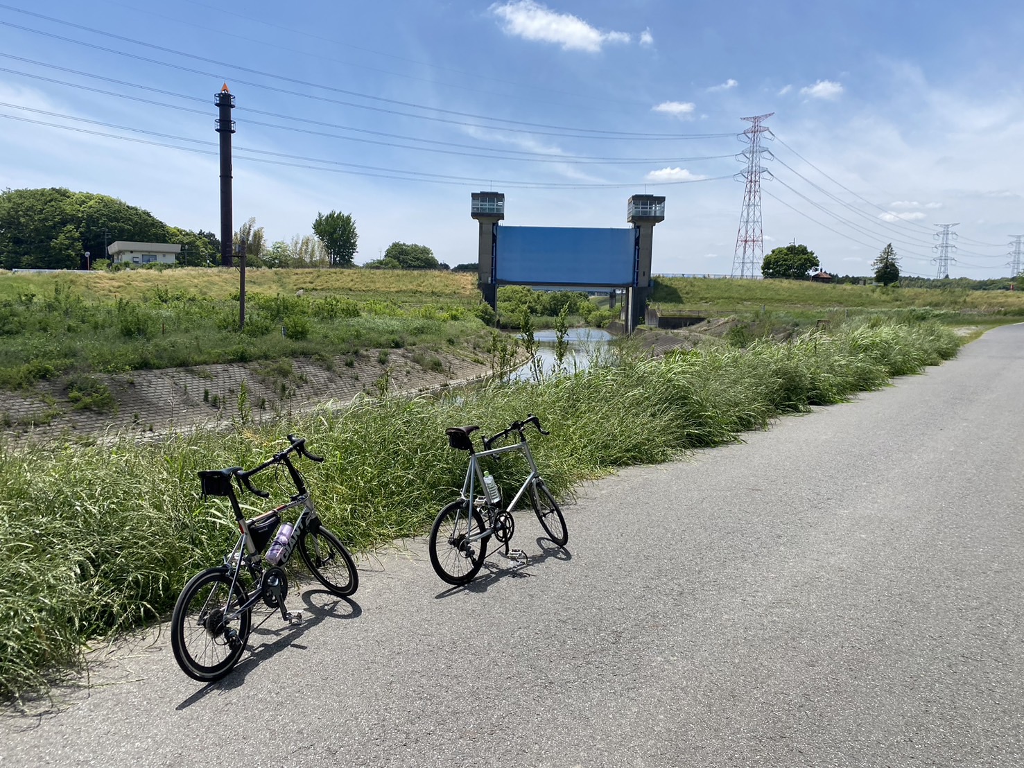 利根運河沿いのサイクリングロード